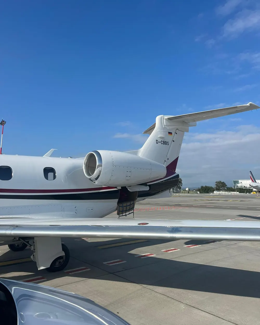 A meal plated and boxed for a private jet cabin